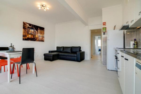 Modern 2 Bedroom Apartment with views in Lisbon
